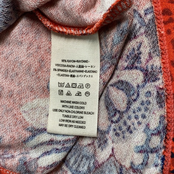 Free People Hear Me Roar Keyhole Floral Red Top Small - Picture 9 of 11